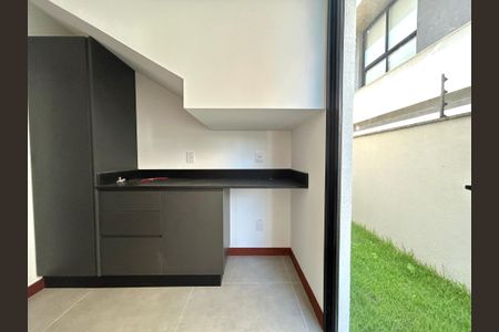 Casa para alugar com 160m², 3 quartos e 2 vagas Casa para alugar com 160m², 3 quartos e 2 vagasÁrea de Serviço