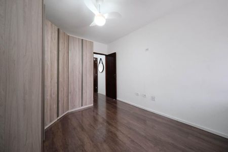 Casa à venda com 100m², 2 quartos e 2 vagasSuíte 2