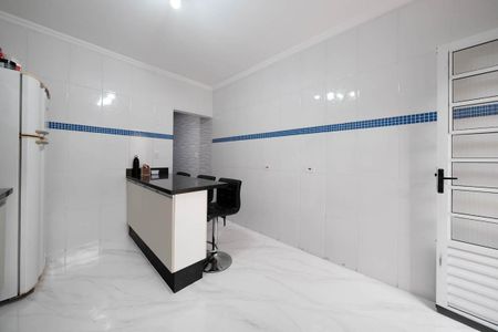 Casa à venda com 100m², 2 quartos e 2 vagasCozinha
