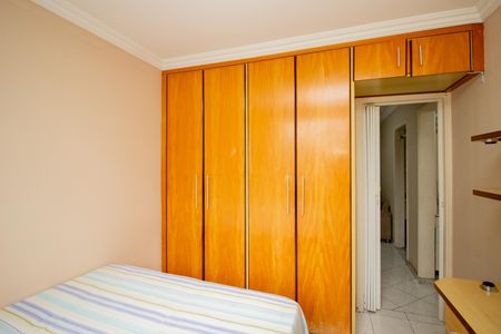 Quarto 1 de apartamento à venda com 2 quartos, 50m² em L Vista, Contagem