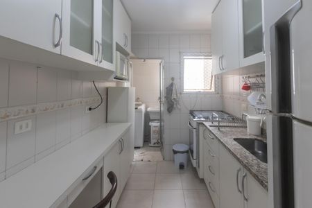 Apartamento para alugar com 73m², 2 quartos e 1 vagaCozinha e Área de Serviço