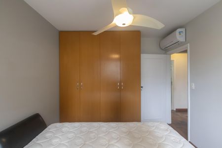 Apartamento para alugar com 73m², 2 quartos e 1 vagaQuarto 1