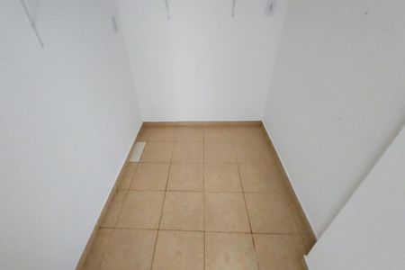 Apartamento à venda com 62m², 2 quartos e 1 vaga Apartamento à venda com 62m², 2 quartos e 1 vagaQuarto de Serviço