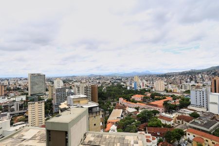 Apartamento para alugar com 51m², 1 quarto e 1 vagaVista