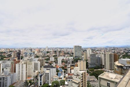 Apartamento para alugar com 51m², 1 quarto e 1 vagaVista