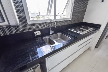 Apartamento para alugar com 137m², 3 quartos e 2 vagasCozinha