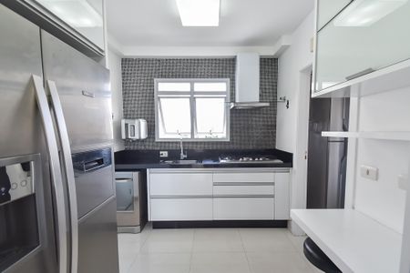 Apartamento para alugar com 137m², 3 quartos e 2 vagasCozinha