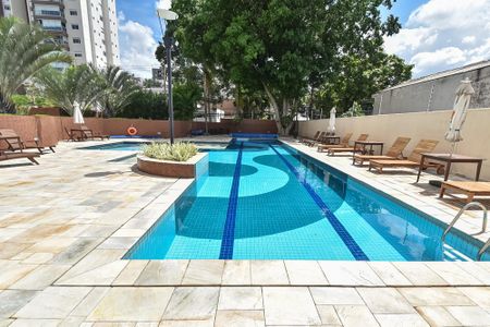 Apartamento para alugar com 137m², 3 quartos e 2 vagasÁrea comum - Piscina