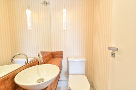 Apartamento para alugar com 137m², 3 quartos e 2 vagasLavabo