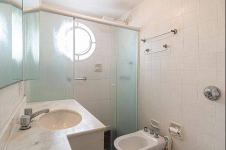 Apartamento para alugar com 94m², 3 quartos e 1 vaga Apartamento para alugar com 94m², 3 quartos e 1 vagaBanheiro 1