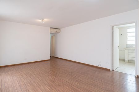 Apartamento para alugar com 94m², 3 quartos e 1 vaga Apartamento para alugar com 94m², 3 quartos e 1 vagaSala