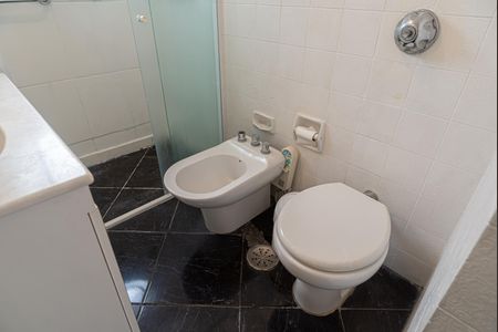 Apartamento para alugar com 94m², 3 quartos e 1 vaga Apartamento para alugar com 94m², 3 quartos e 1 vagaBanheiro 1