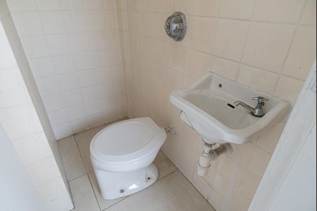 Apartamento para alugar com 94m², 3 quartos e 1 vaga Apartamento para alugar com 94m², 3 quartos e 1 vagaBanheiro de Serviço