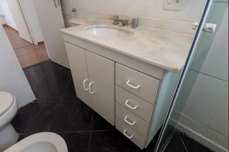 Apartamento para alugar com 94m², 3 quartos e 1 vaga Apartamento para alugar com 94m², 3 quartos e 1 vagaBanheiro 1