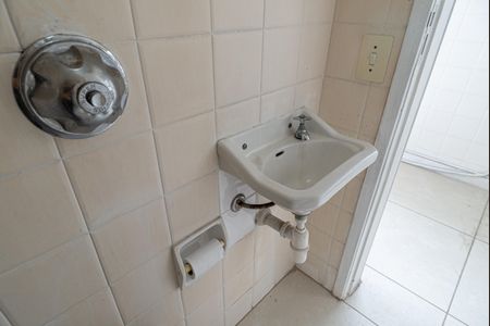 Apartamento para alugar com 94m², 3 quartos e 1 vaga Apartamento para alugar com 94m², 3 quartos e 1 vagaBanheiro de Serviço