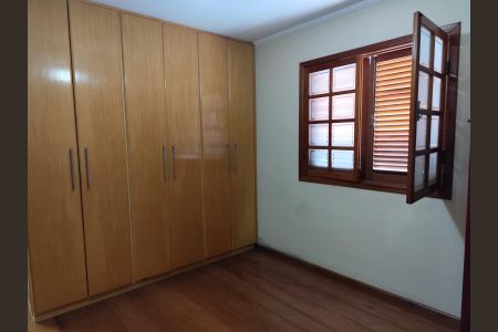 Casa para alugar com 400m², 3 quartos e 6 vagasQuarto