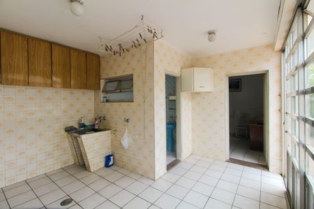 Casa para alugar com 239m², 3 quartos e 3 vagasÁrea de Serviço