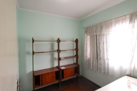 Casa para alugar com 239m², 3 quartos e 3 vagasEscritório