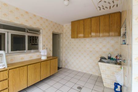 Casa para alugar com 239m², 3 quartos e 3 vagasÁrea de Serviço