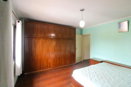 Casa para alugar com 239m², 3 quartos e 3 vagasQuarto Suíte