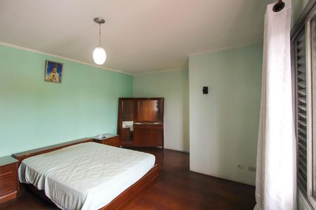 Casa para alugar com 239m², 3 quartos e 3 vagasQuarto Suíte