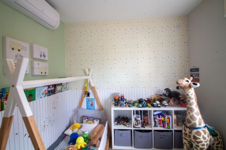 Apartamento à venda com 110m², 3 quartos e 2 vagasQuarto 2