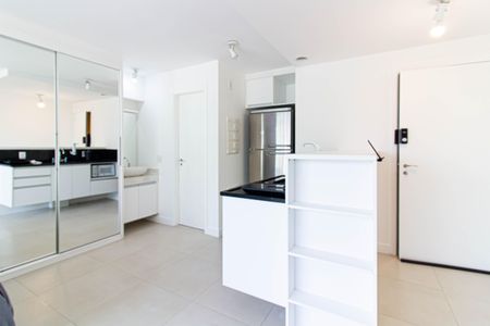 Cozinha de kitnet/studio para alugar com 1 quarto, 35m² em Perdizes, São Paulo
