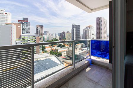 Studio para alugar com 35m², 1 quarto e 1 vaga Studio para alugar com 35m², 1 quarto e 1 vagaVaranda