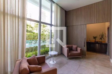 Studio para alugar com 35m², 1 quarto e 1 vaga Studio para alugar com 35m², 1 quarto e 1 vagaHall social