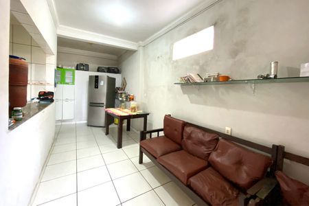 Sala de casa à venda com 5 quartos, 200m² em Boa Vista, Belo Horizonte