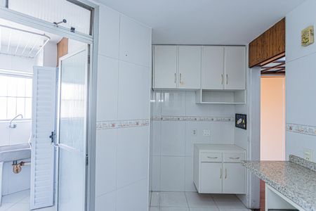 Apartamento para alugar com 65m², 3 quartos e 1 vaga Apartamento para alugar com 65m², 3 quartos e 1 vagaCozinha
