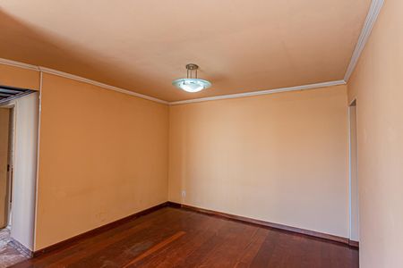 Apartamento para alugar com 65m², 3 quartos e 1 vaga Apartamento para alugar com 65m², 3 quartos e 1 vagaSala