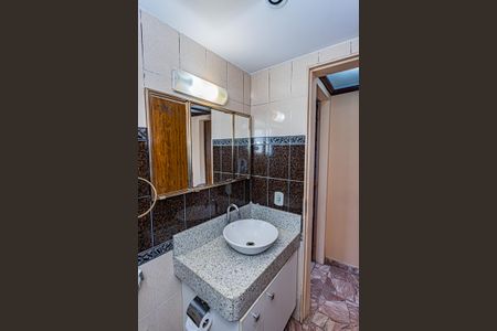 Apartamento para alugar com 65m², 3 quartos e 1 vaga Apartamento para alugar com 65m², 3 quartos e 1 vagaBanheiro