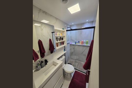 Apartamento à venda com 68m², 2 quartos e 1 vaga