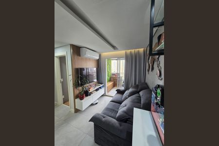 Apartamento à venda com 68m², 2 quartos e 1 vaga