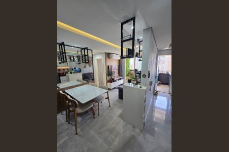 Apartamento à venda com 68m², 2 quartos e 1 vaga