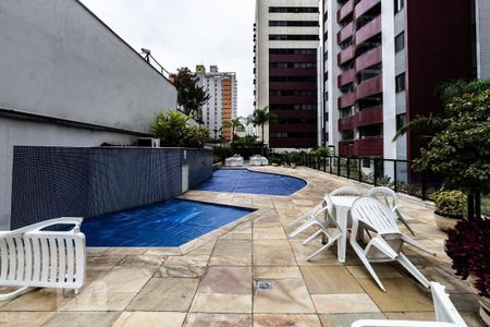 Apartamento à venda com 83m², 2 quartos e 1 vagaÁrea Comum - Piscina