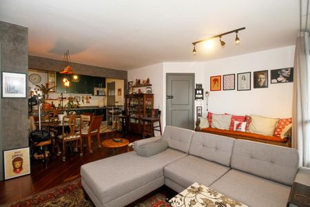 Apartamento à venda com 83m², 2 quartos e 1 vagaAmbientes Integrados (Sala de Estar, Jantar e Cozinha)