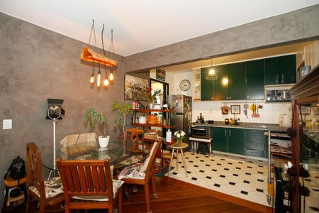 Apartamento à venda com 83m², 2 quartos e 1 vagaAmbientes Integrados (Sala de Estar, Jantar e Cozinha)