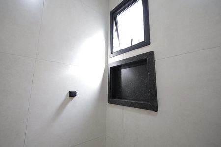 Casa à venda com 100m², 3 quartos e 2 vagasBanheiro