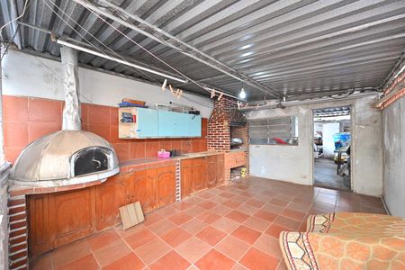Casa à venda com 148m², 3 quartos e 1 vagaChurrasqueira