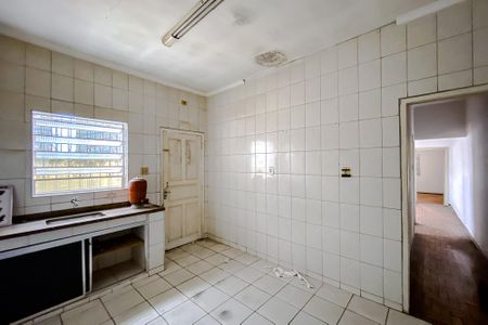 Casa à venda com 105m², 2 quartos e 2 vagas Casa à venda com 105m², 2 quartos e 2 vagasCozinha