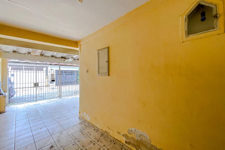 Casa à venda com 105m², 2 quartos e 2 vagas Casa à venda com 105m², 2 quartos e 2 vagasGaragem