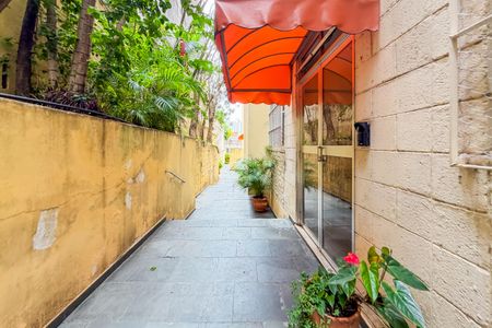 Apartamento à venda com 54m², 2 quartos e sem vaga Apartamento à venda com 54m², 2 quartos e sem vagaEntrada