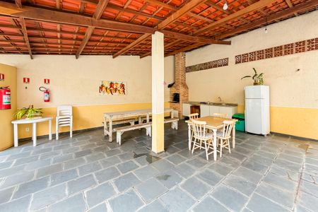 Apartamento à venda com 54m², 2 quartos e sem vaga Apartamento à venda com 54m², 2 quartos e sem vagaChurrasqueira