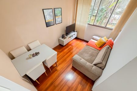 Apartamento à venda com 54m², 2 quartos e sem vaga Apartamento à venda com 54m², 2 quartos e sem vagaSala