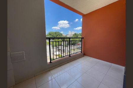 Apartamento para alugar com 57m², 2 quartos e 1 vaga Apartamento para alugar com 57m², 2 quartos e 1 vagaVaranda