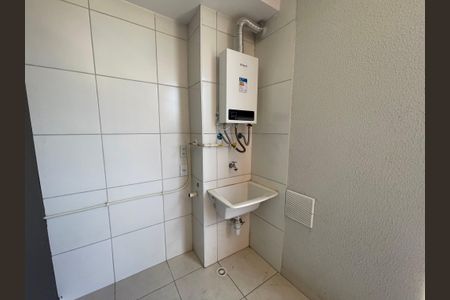 Apartamento para alugar com 57m², 2 quartos e 1 vaga Apartamento para alugar com 57m², 2 quartos e 1 vagaCozinha e Área de Serviço