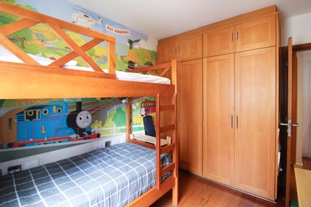 Apartamento à venda com 155m², 3 quartos e 3 vagas Apartamento à venda com 155m², 3 quartos e 3 vagasSuíte 3