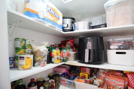 Apartamento à venda com 155m², 3 quartos e 3 vagas Apartamento à venda com 155m², 3 quartos e 3 vagasDespensa